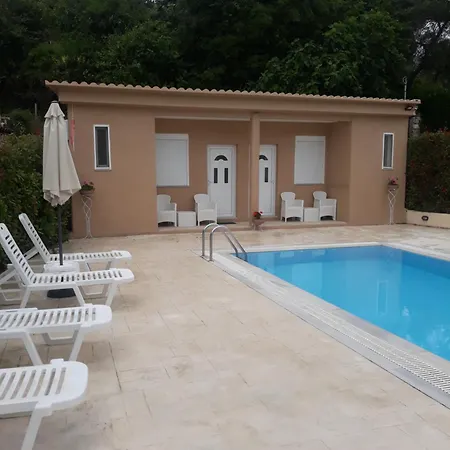 מלון דירות Spiridoula's Corfu 4*