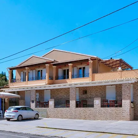 Spiridoula's Corfu מלון דירות 4*