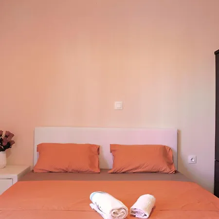 Ξενοδοχείο με διαμερίσματα Spiridoula's Corfu Πέραμα