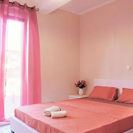 Ξενοδοχείο με διαμερίσματα Spiridoula's Corfu 4*